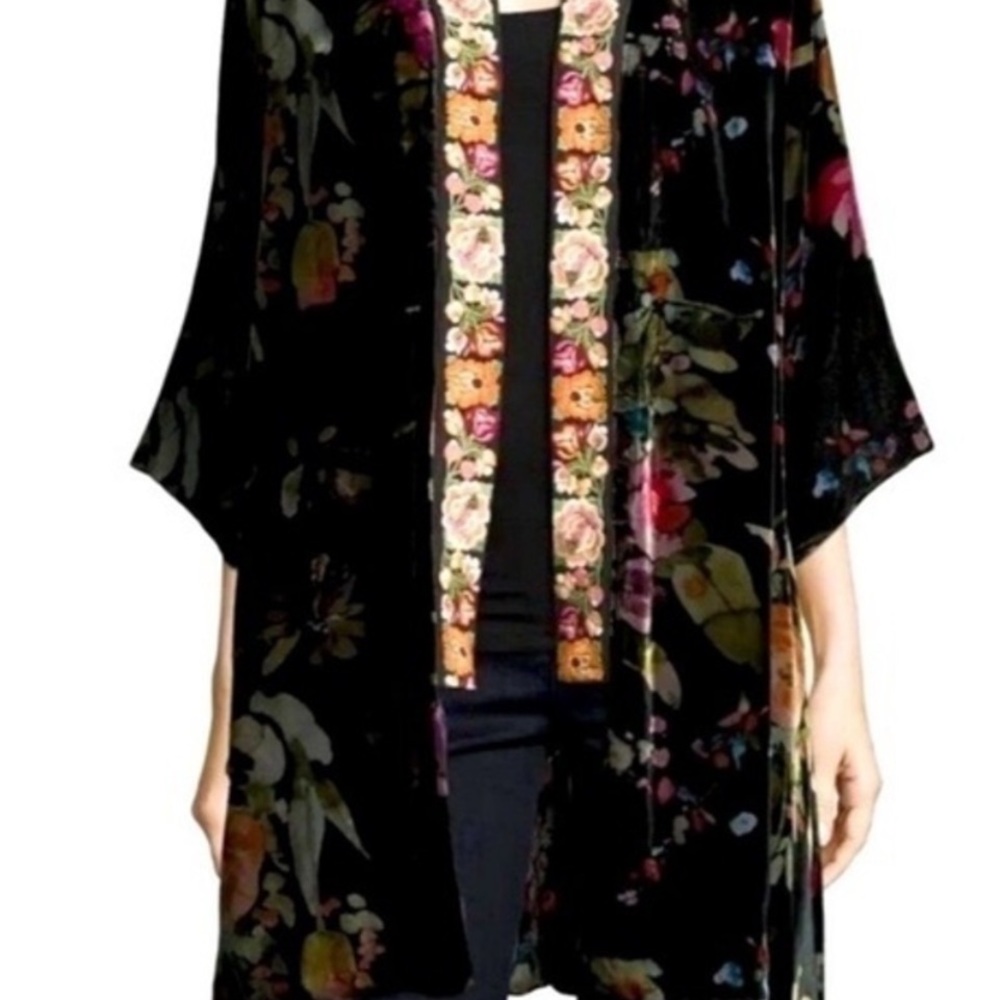 Johnny Was Reversible Velvet and Silk embroidered Kimono - Picture 4 of 4